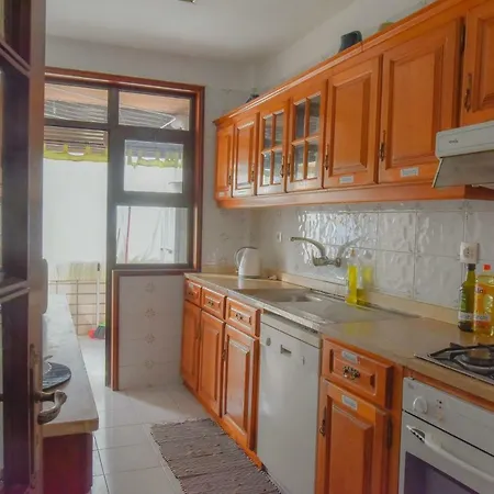 Homestay Com 4 Camas Porto