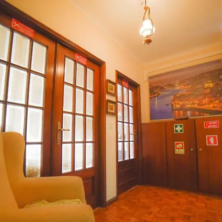 Com 4 Camas 民宿 *